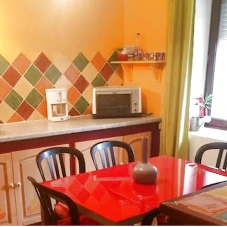 Pied A Terre Dans Village Aveyronnais アパート Compeyre