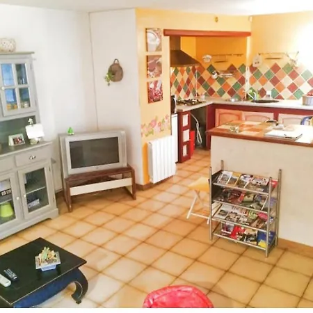 Pied A Terre Dans Village Aveyronnais